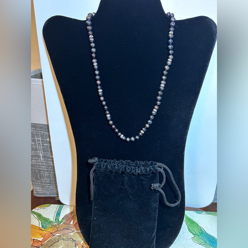 Midnight Spell Black Pearl Necklace With Austrian Crystals 50$